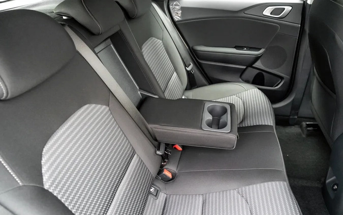 Kia Ceed cena 94900 przebieg: 5, rok produkcji 2023 z Pilica małe 379